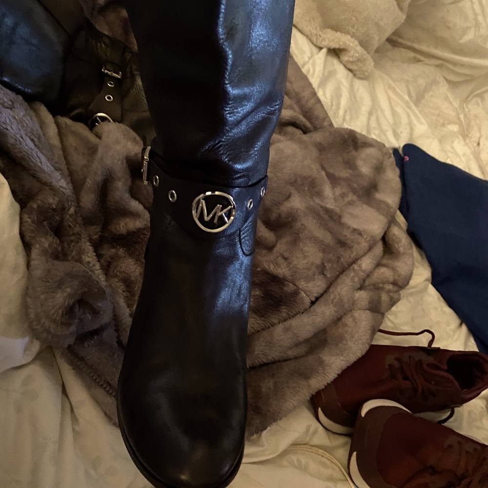 Michael kors boots
